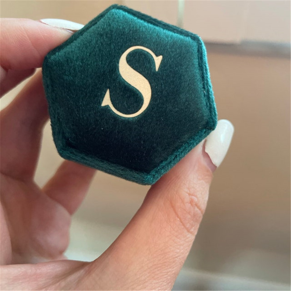Green Hexagon Velvet Ring Box  - Monogram Custom Case ulasan dan harga